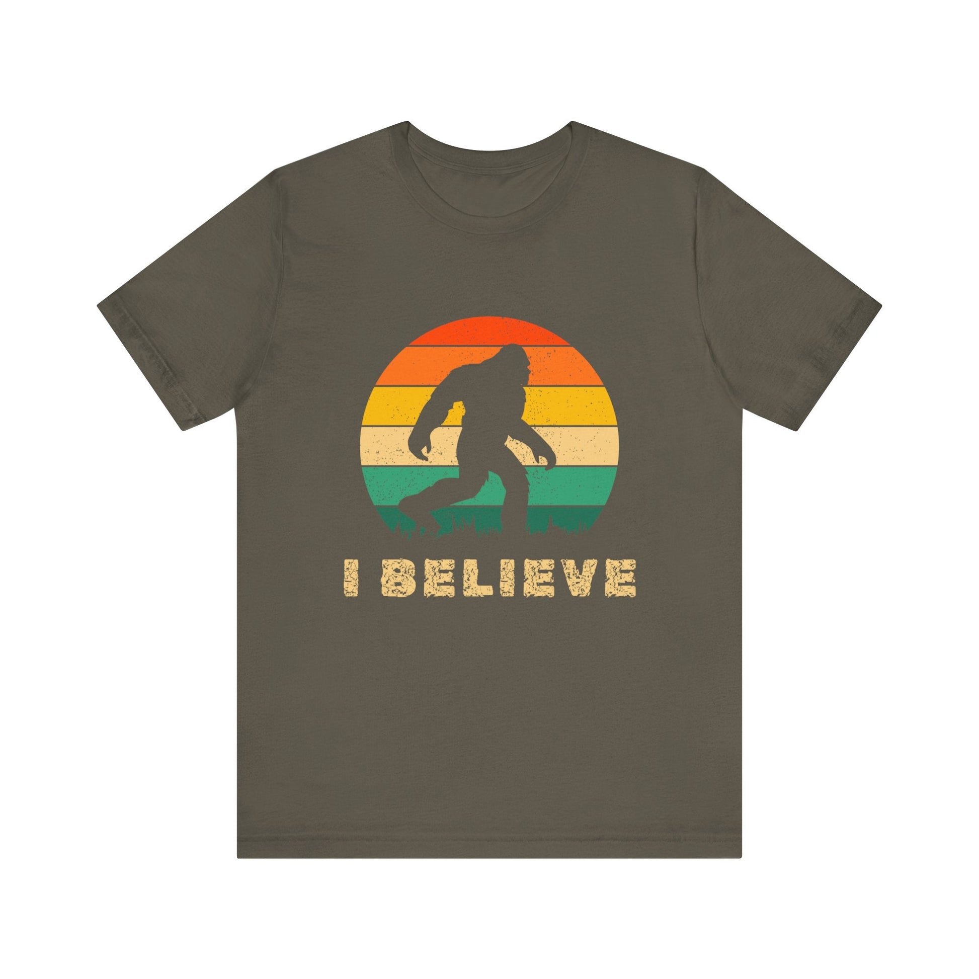 I Believe in Big Foot Vintage T-shirt - Busy Bee Bazaar